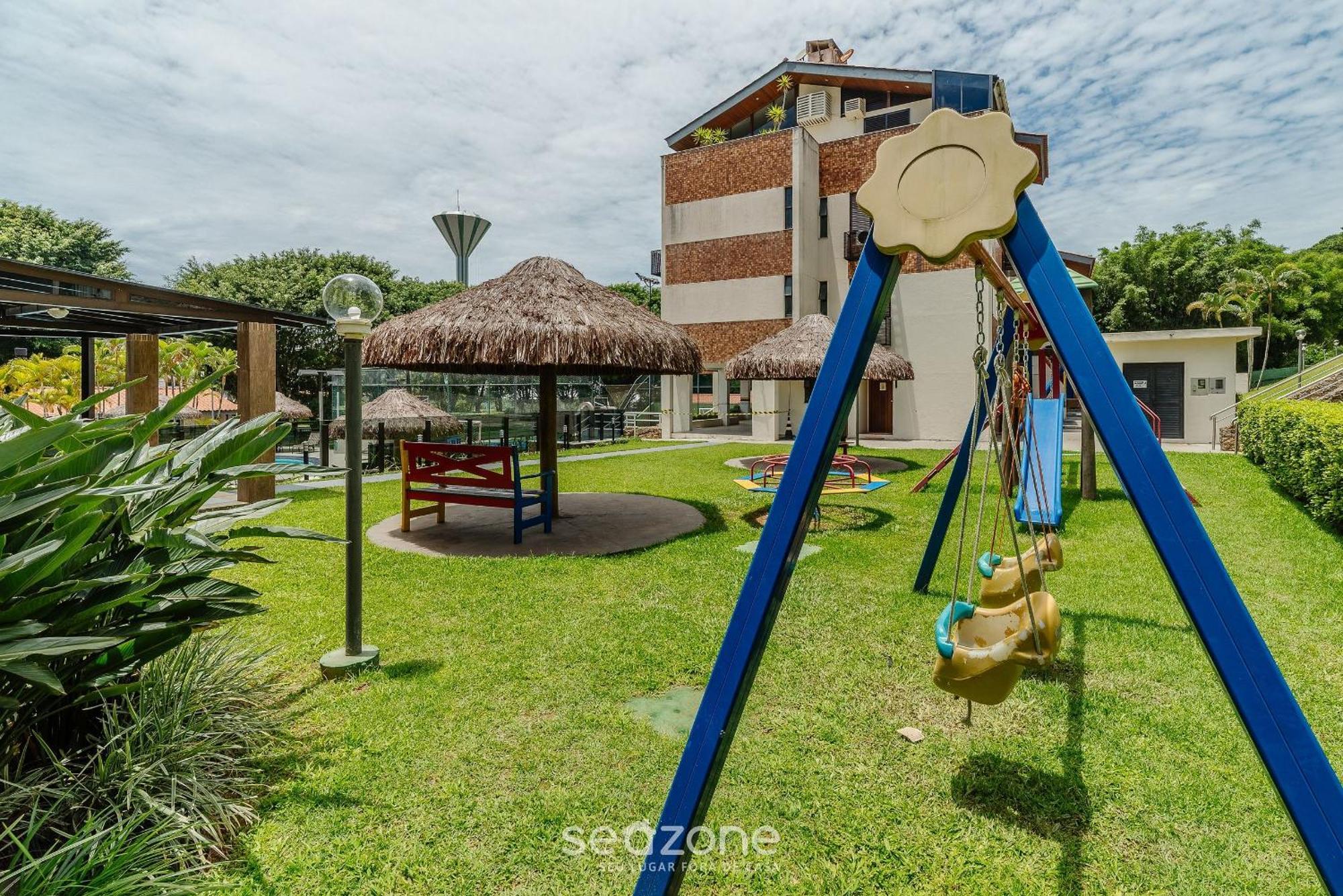 Apartamento Apto A 300m Da Encantadora Brava Ccu203 *